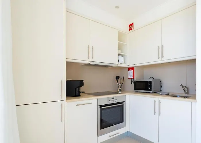Appartement Snazzy Varandas Do Castelo One Bedroom With Sea View Sleeps 2persons *