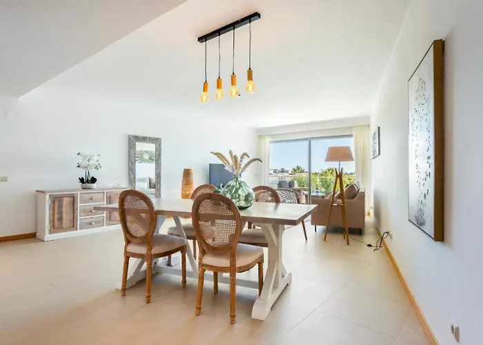 Appartement Snazzy Varandas Do Castelo One Bedroom With Sea View Sleeps 2persons
