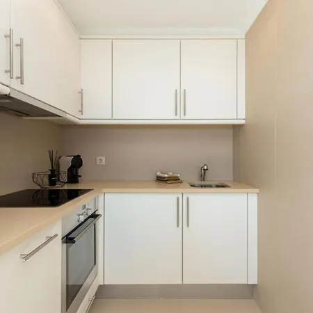 Snazzy Varandas Do Castelo One Bedroom With Sea View Sleeps 2persons * 알부페이라