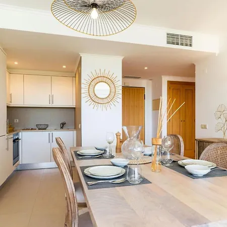 Snazzy Varandas Do Castelo One Bedroom With Sea View Sleeps 2persons *