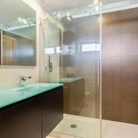 Snazzy Varandas Do Castelo One Bedroom With Sea View Sleeps 2persons